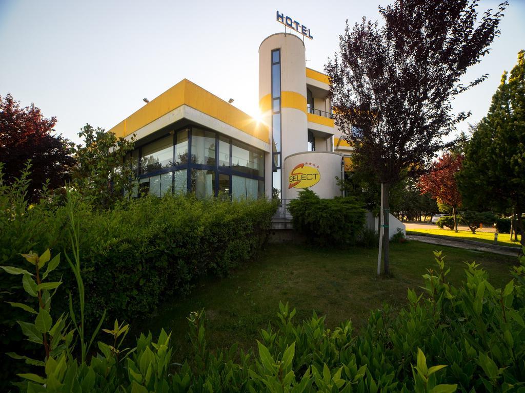 Hotel Select Atessa Esterno foto