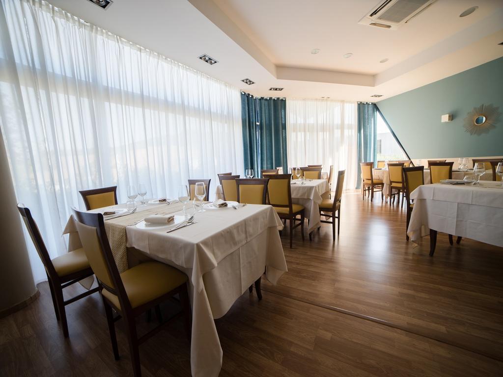 Hotel Select Atessa Esterno foto