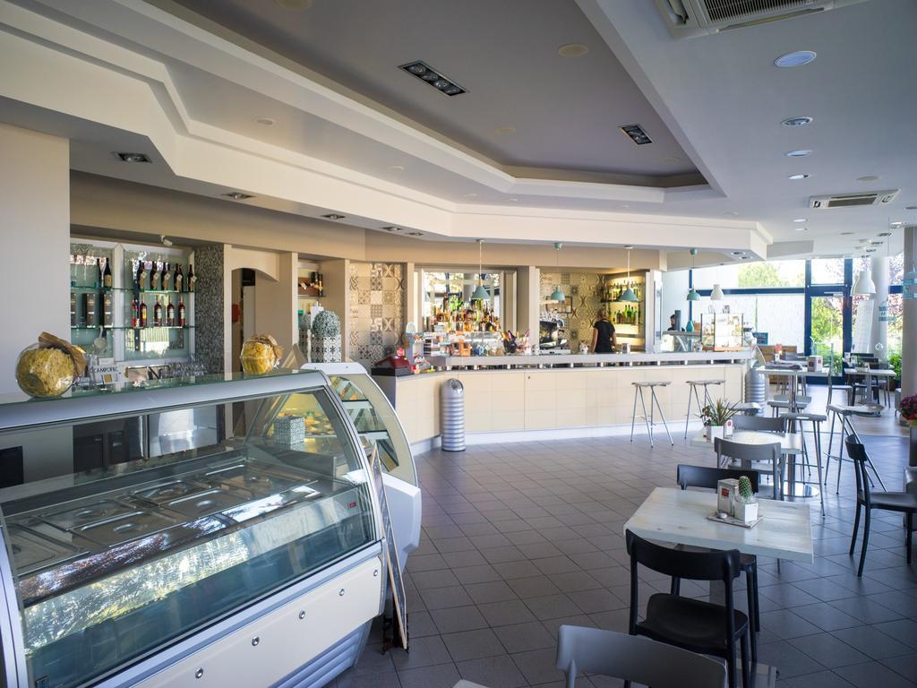 Hotel Select Atessa Esterno foto