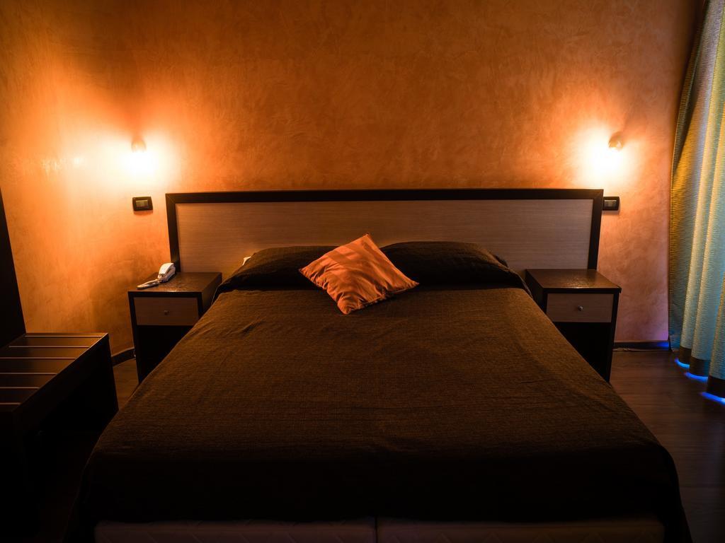 Hotel Select Atessa Esterno foto